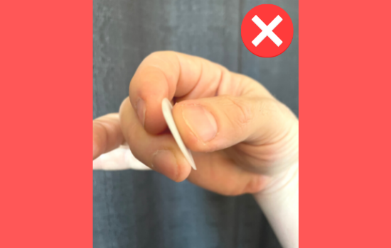 How To Hold A Pick Incorrect